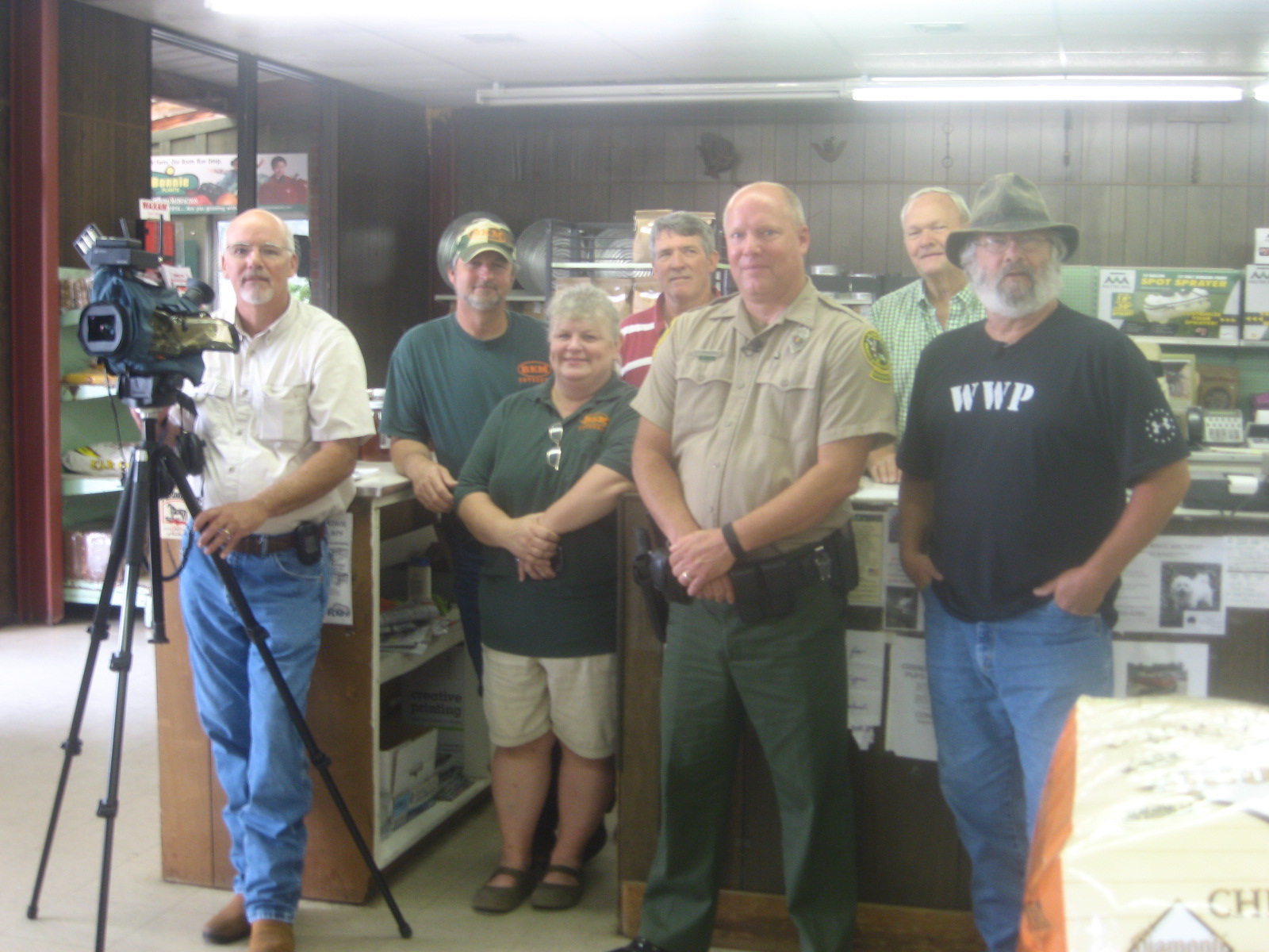 Venture Outdoors Curt Gantt, BKM Outdoors Brian Keith and "MO", Seed Processors Steve and Seth, Game Warden Keith Mann and Venture Outdoors Host Don Day